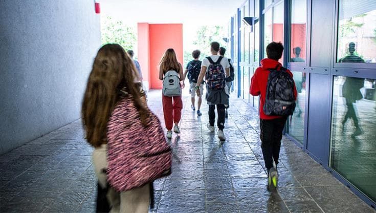 Il primo liceo senza voti a Bologna: “Così gli alunni studiano senza ansia e apprendono meglio”