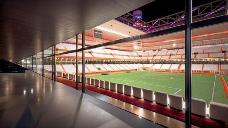Ristrutturare San Siro, il piano B tenta il sorpasso. Ma c’è il nodo volumetrie extra