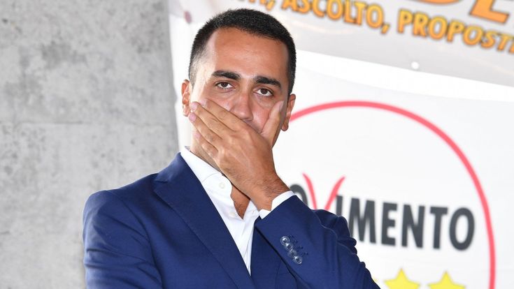 Di Maio, un uomo solo al comando: il no di Casaleggio a riformare il M5S