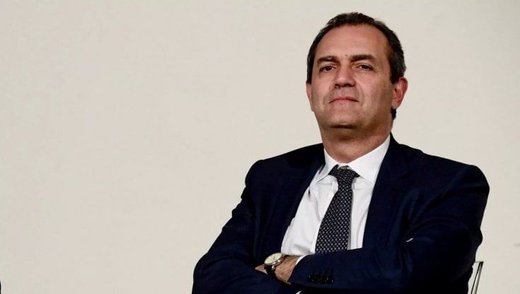 De Magistris, vuoto di potere al Comune di Napoli