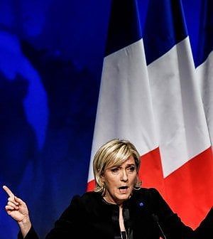Uscire dall'euro: il confuso piano francese e la lezione per l'Italia