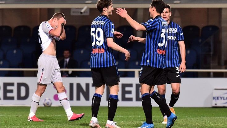 Bologna umiliato, quant'è lontana l'Atalanta: 5-0