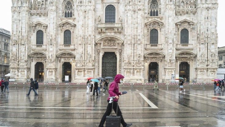 Previsioni meteo: weekend instabile e da lunedì arriva il maltempo. Rischio frane e allagamenti 