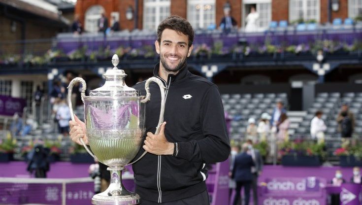 Tennis, Matteo Berrettini vince il Queen's: "Il mio trofeo più bello"