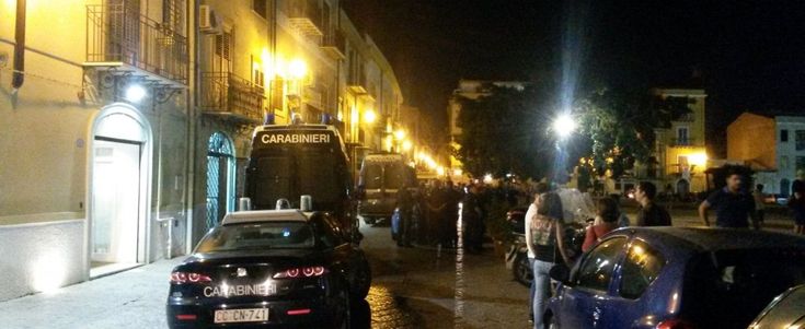 Abusivi della movida, blitz a piazza Magione