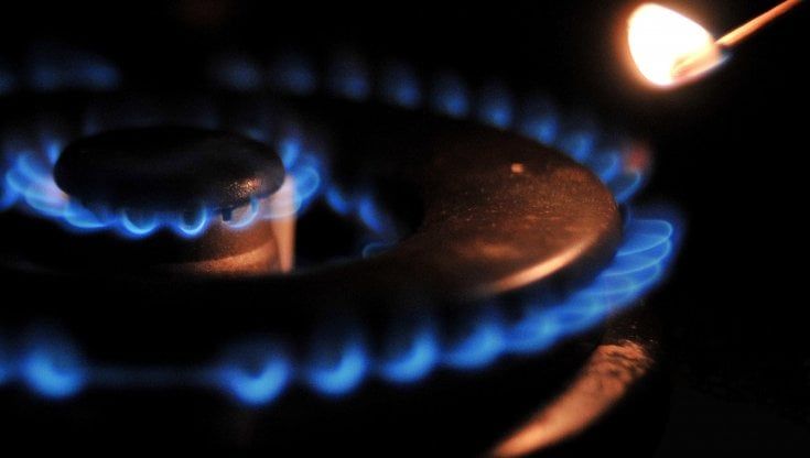 Gas, le previsioni di Nomisma Energia: "Bollette giù del 33% a febbraio"