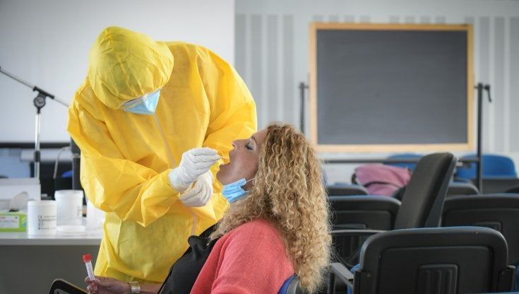 Covid, in Piemonte il numero dei contagiati in isolamento supera di nuovo quota mille 