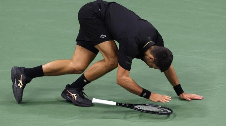 Us Open, Dyokovic non molla: batte Norrie 6-4, 6-7 (4), 6-2, 6-3. Paolini eliminata. Darderi non ce la fa contro Alcaraz