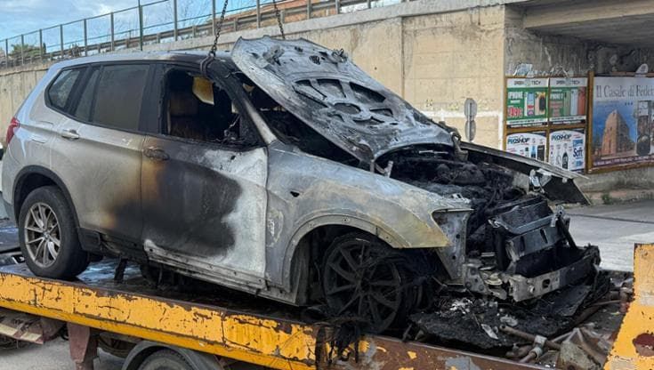 Bruciate le auto all’ex assessore di Agrigento Ciulla, uscito dalla giunta la settimana scorsa