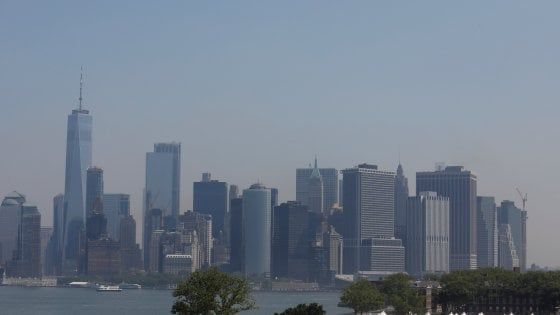 Nylon catarifrangente e carbonio: il Made in Italy protagonista a New York a Lineapelle