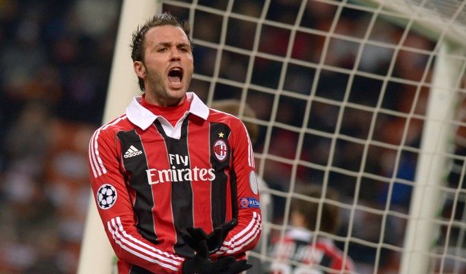 Seedorf perde Pazzini. E Matri debutta in viola