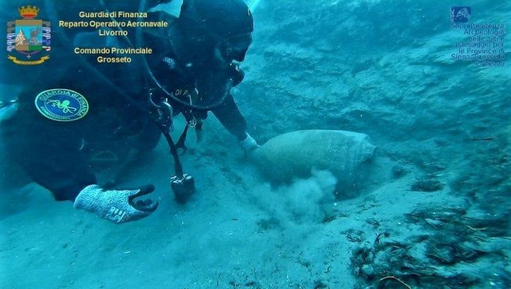 Golfo di Follonica, ritrovati i relitti di due navi antiche