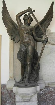 Ritrovata dopo tre mesi in un magazzino<br />la statua rubata al palazzo delle Finanze