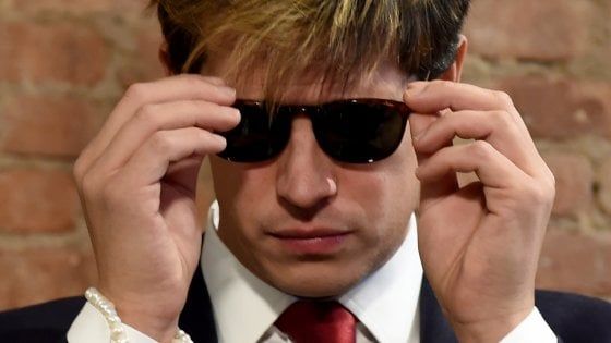 Milo Yiannopoulos, il re dell'hate speech cade per frasi pro-pedofilia