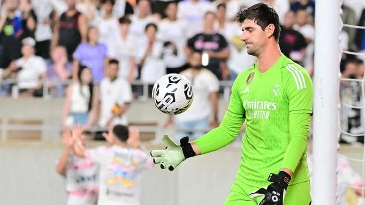 Real Madrid, Courtois infortunato: rottura del crociato del ginocchio sinistro