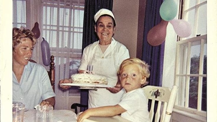 Casa Kennedy, interno con cucina. La storia della cuoca della famiglia più celebre d’America