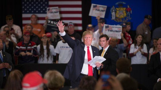 Usa 2016, Trump: "Punire donne che abortiscono". Poi si corregge: "No, solo i medici"
