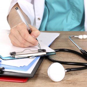 Sanità, Tac, test, risonanze: 208 prestazioni a rischio. Se inappropriati, sanzioni ai medici e costi a carico del cittadino