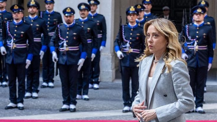 Meloni: “Il nostro crollo rimandato a domani”. Legge elettorale, ora il blitz