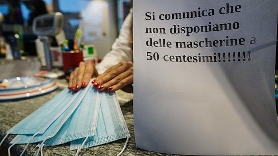 Arcuri: "Le mascherine a 0,50 sono in arrivo nelle farmacie"