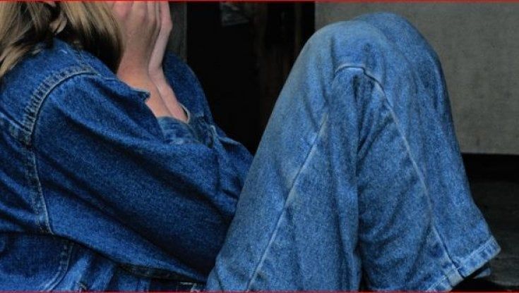 Latina, nonna "abusava sessualmente della nipotina": allontanata