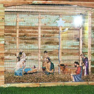 Gb: ricercato da polizia, si nasconde in un presepe a grandezza naturale