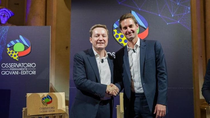 Il fondatore di Snapchat Evan Spiegel: “I social? Non li uso. I miei genitori non mi facevano vedere la tv”