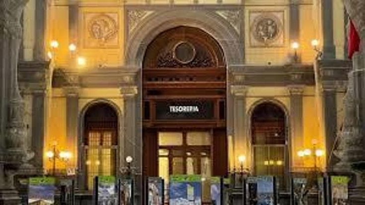 Galleria Principe, l’allarme sui locali occupati dai Carc: “Evitiamo danni al monumento”