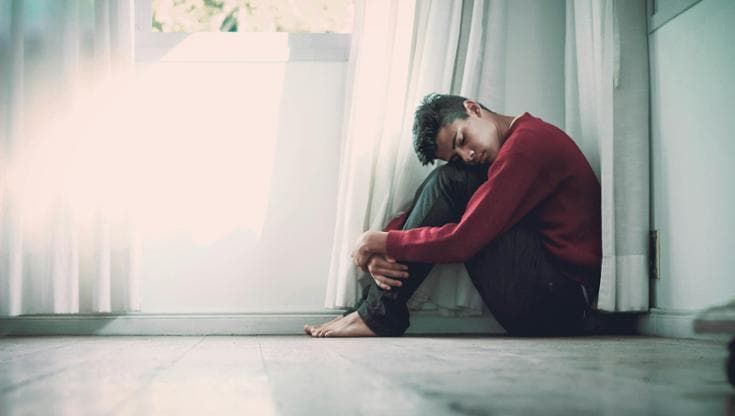 Hikikomori, in Italia sono oltre 60 mila gli adolescenti che vivono isolati nella propria cameretta