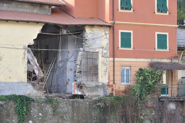 Maltempo, reportage fotografico da Voltri e Cornigliano