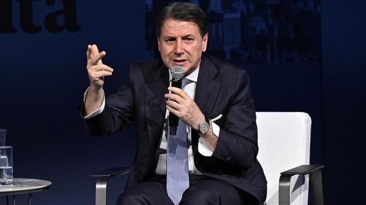 Conte: “Commissione Covid usata per colpire me, la regia è a palazzo Chigi”