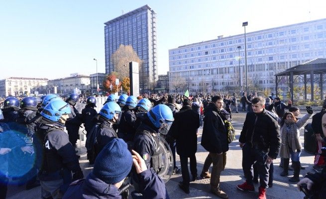 L'ira di Fassino, convocato d'urgenza<br />il comitato per l'ordine pubblico
