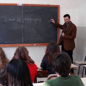 Scuola, 30mila supplenti senza stipendio