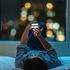 La strategia di Singapore contro la denatalità: un’app di incontri per i dipendenti pubblici under 35