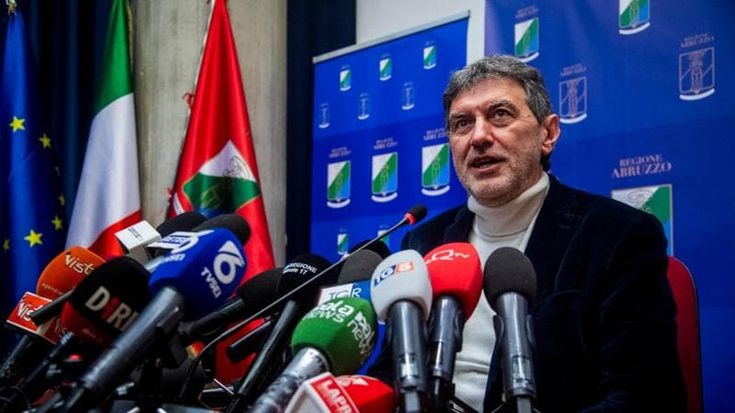 Marsilio senza freni, festeggia e attacca Conte e Schlein: “Hanno riesumato nonno Vendola e zio Bersani, ma ha vinto il campo lungo”