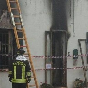 A fuoco luci di Natale, muore coppia nel Veneziano