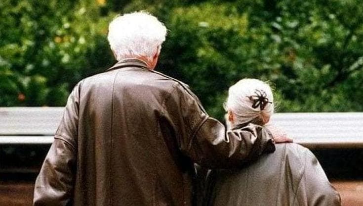 Salento, coppia di anziani in carcere: “Insulti e dispetti alla vicina per anni”