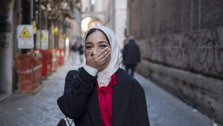 La donna dell'anno di D. Takoua Ben Mohamed: "Voglio vincere il Nobel con una graphic novel"