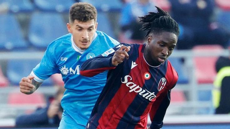 Napoli senza respiro, il Bologna insegue la storia. Per la Supercoppa la finale più giusta