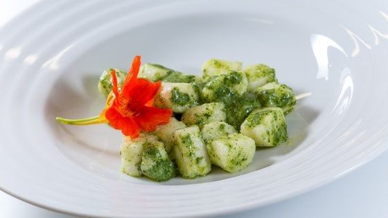 Merano, l'alta cucina secondo Robert Steiner: "Confortevole come a casa"  