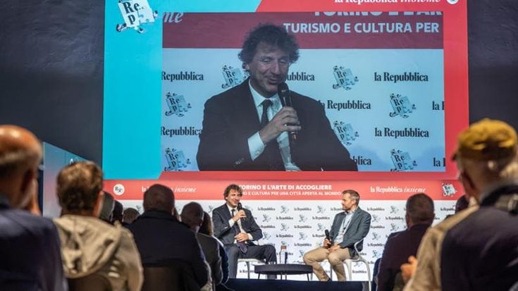 Più arrivi da tutto il mondo, così i turisti a Torino fanno volare l’aeroporto e gli affitti brevi