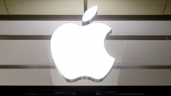 Apple nel mirino dell'antitrust Ue per le regole di distribuzione delle app