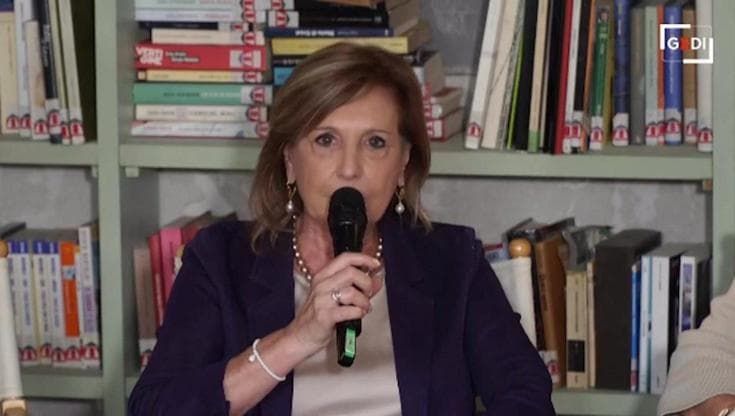 Tumore ovarico, Nicoletta Colombo: "La sopravvivenza è aumentata"