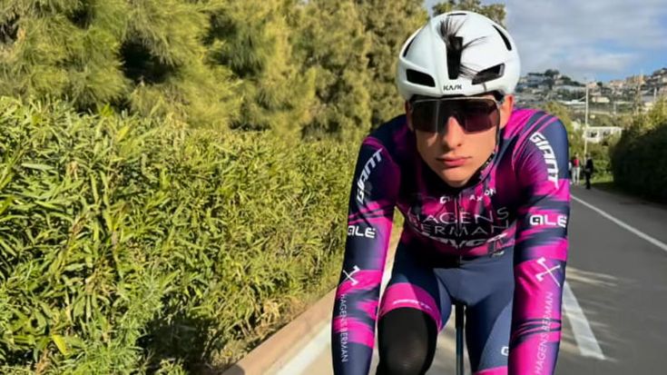 Samuele Privitera, morto il ciclista di 19 anni caduto al Giro della Valle d’Aosta