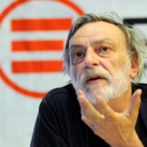'Nobel alternativo' a Gino Strada. "Per la cura delle vittime delle guerre"