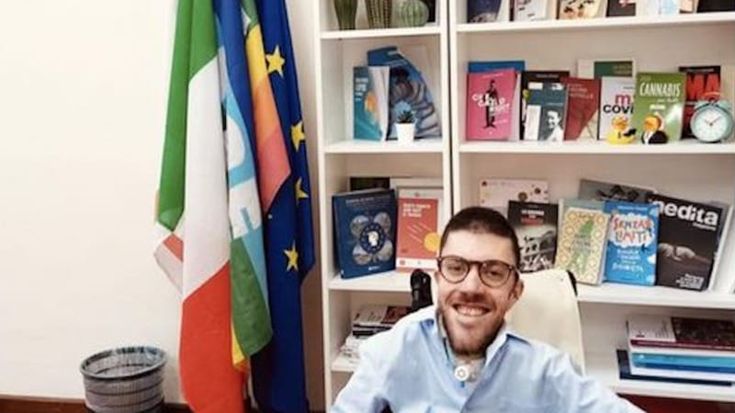 Torna al lavoro Iacopo Melio: “Primo giorno in ufficio da quando sono stato eletto”
