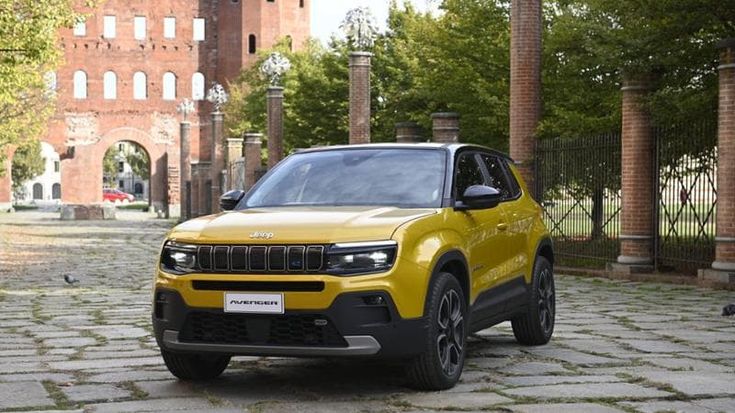 Dalla Jeep Avenger all’orologio, storie di trasformazioni elettriche