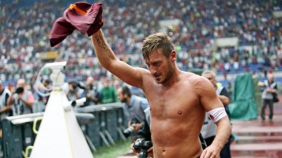 Tanti auguri Totti, i 40 anni di un campione