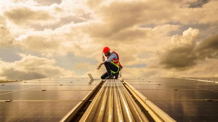 Terna: a maggio consumi elettrici in calo del 6,3%