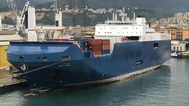 Genova, bloccato l’imbarco di armi sulla nave saudita Bahri